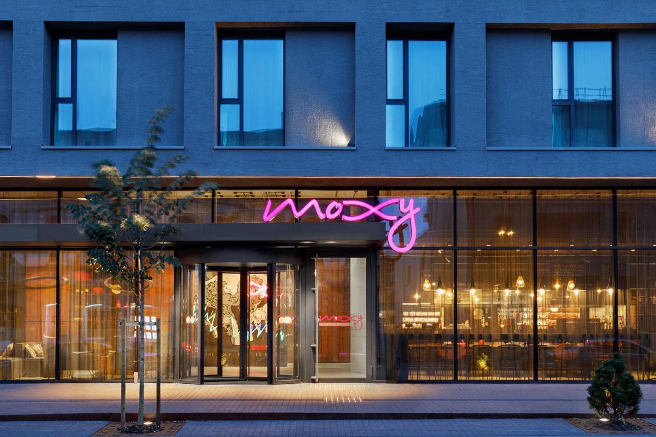 Moxy Kaunas Center Hotel Kültér fotó